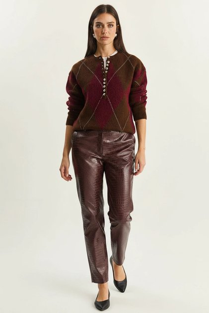 Women's Buttoned Diamond Patterned Basic Knitwear Brown Claret Red Sweater