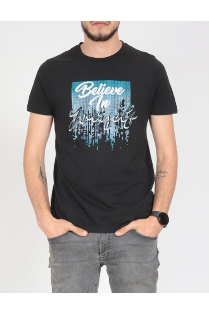 Tricou, Negru