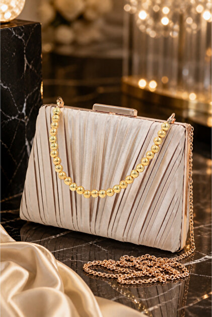 Women's Stylish Evening Dress Hand and Shoulder Bag with Chain Strap, Elegant Design, Suitable for Special Occasions