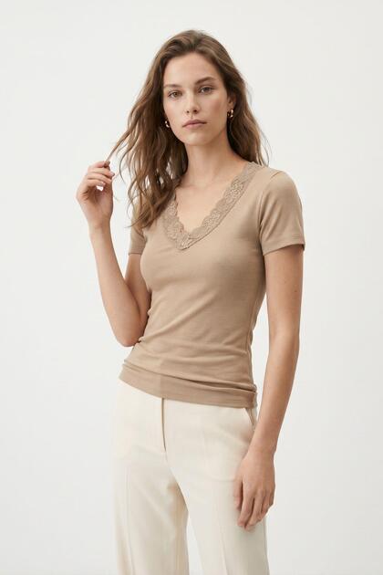 Mink V-Neck Lace Detail T-Shirt 8576A