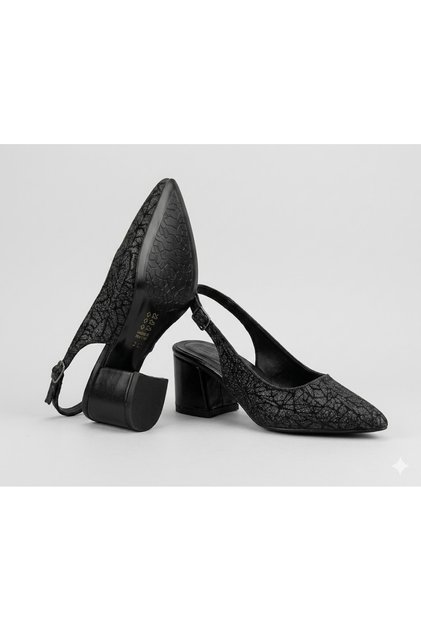 (Wiesse) Closed Toe Wide Heeled Women's Shoes Black