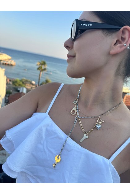 Anahtar, Kilit,Zirkon Parlak Taşlı Kalp Figürlü Uzantılı Çoklu Kolye/Zra Model 50 cm Çok Renkli Çoklu Charm Kolye