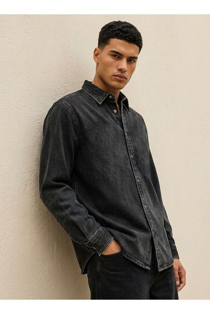 Regular Fit Collared Long Sleeves Shirt