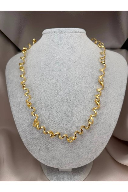 Women's Gold Color Wave Formed Chain Necklace Modern Minimal Elegant Stylish Neck Chain