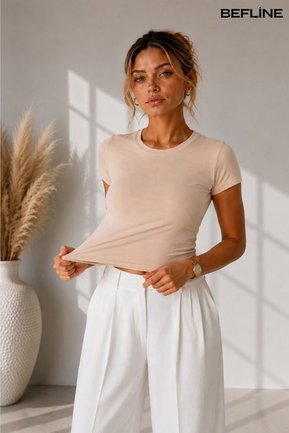Women's Fitted Crew Neck Stretchy Soft Cotton Basic T-Shirt