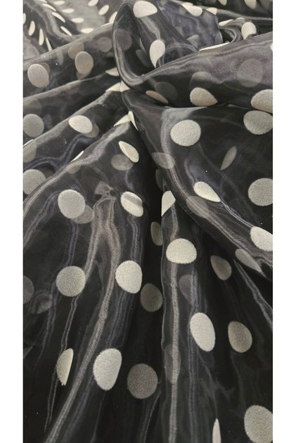 Cupon 5 Metri Organza neagră cu buline catifea bej – material elegant rochii/fuste, 150 cm latime
