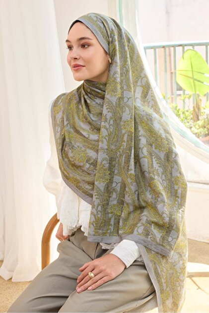 Urban Hours Shawl Pattern Gray Mayda Shawl