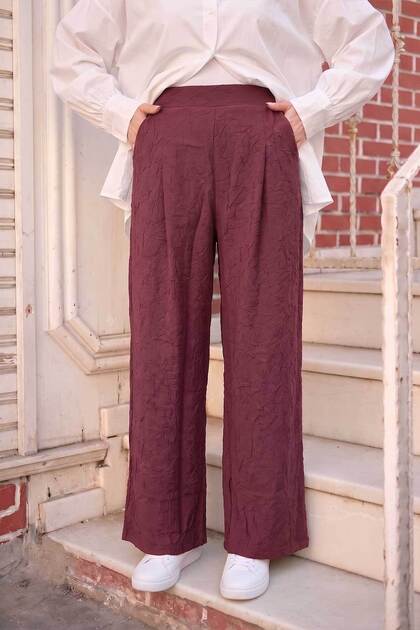 Women's Elastic Waist Wrinkle Detail Trousers Burgundy