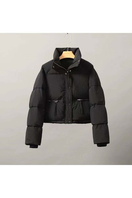 H16.Women's Zippered, Snap-Fastened Coat