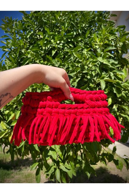 Mysey Handmade Knitted Tassel Women's Clutch Bag Red Handbag