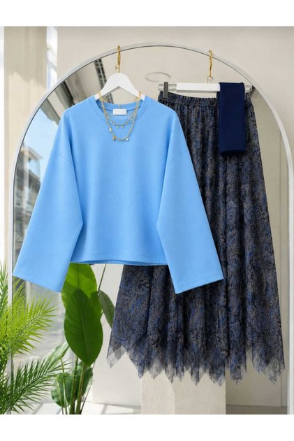 Women's Oy-Ho Blouse Skirt Set -0700 (Excluding Shawl and Necklace)