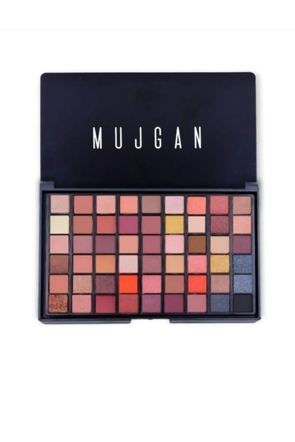 Müjgan 54-Piece Pearlescent Eyeshadow Palette