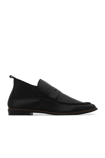 Black Leather Women's Flat Boots
