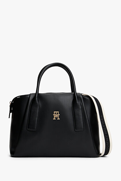 Th Essential Satchel Siyah Çanta