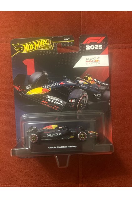 Premium ORACLE RED BULL RACİNG (1) JKD83