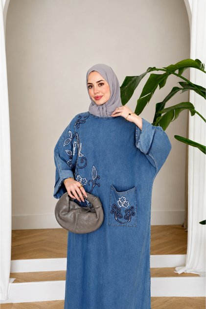 Women's Beaded Embroidered Wide Fit Denim Dress