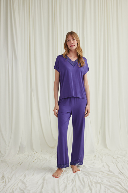 Purple Lace Detailed Pajama Set, Women's Short-Sleeved Viscose Pajama Set, V-Neck Guipure Home Wear Dress, 2-Piece Luxury Set with Lace Cuffs