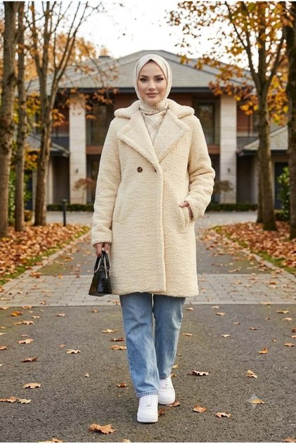 Women's Double-Breasted Lined Buttoned Beige Plush Coat