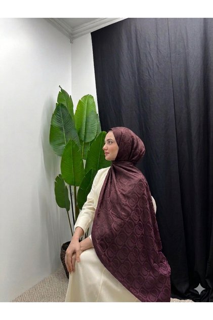 Ring Pattern Plum Cotton Jacquard Shawl