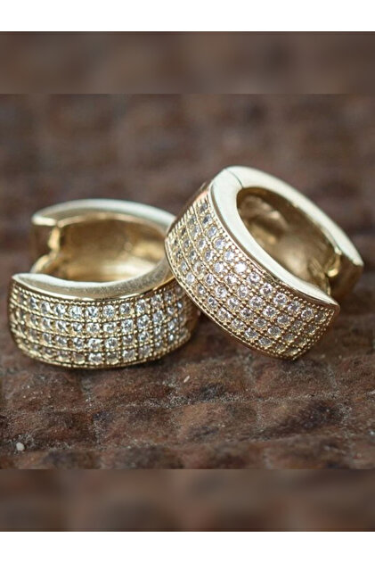 Cercei Royal Shine – Eleganță Aurie și Cristale de Zirconiu Cubic