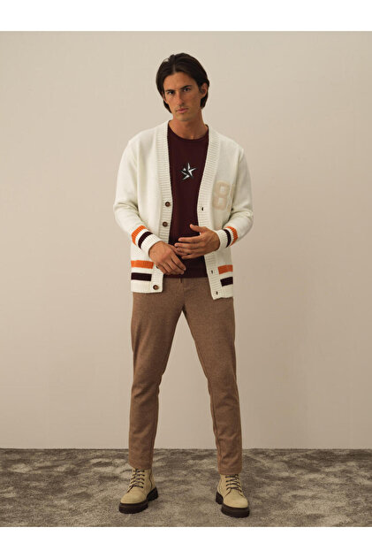 Erkek Ekru Regular Fit V Yaka Hırka
