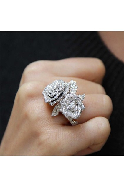 8 Q375 Huitan Noble Lady Party Ring Exquisite Rose Finger Jewelry for Women Exquisite Shiny Zirconia
