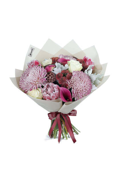 Protea Anastasya Gala Ve Lotus Çiçek Buketi (L)