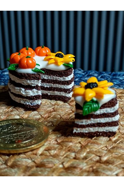 El yapımı minyatür balkabagi pasta