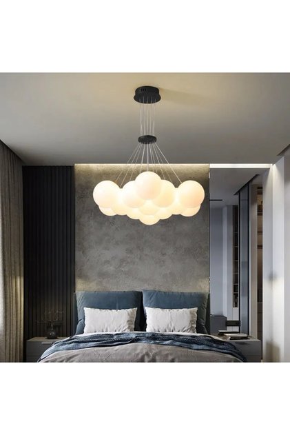 Luxury White 19 Globe Chandelier
