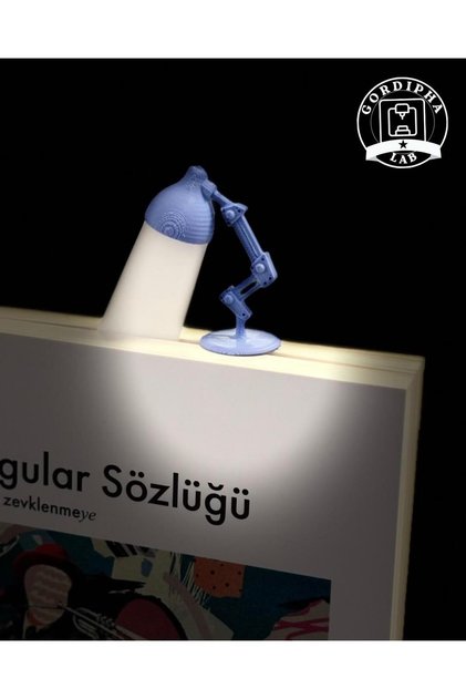 Masa Lambası Şeklinde Kitap Ayracı