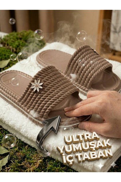 Flexible Ultra Soft Comfortable Lightweight Women's Beach Pool Sea Daily Slippers Home Beach Bathroom Non-Slip Sole Slippers