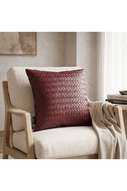 Rovella Desenli Premium Suni Deri Dolgulu Kırlent 45x45