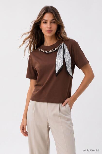 Crew Neck Scarf T-Shirt 8650A Brown