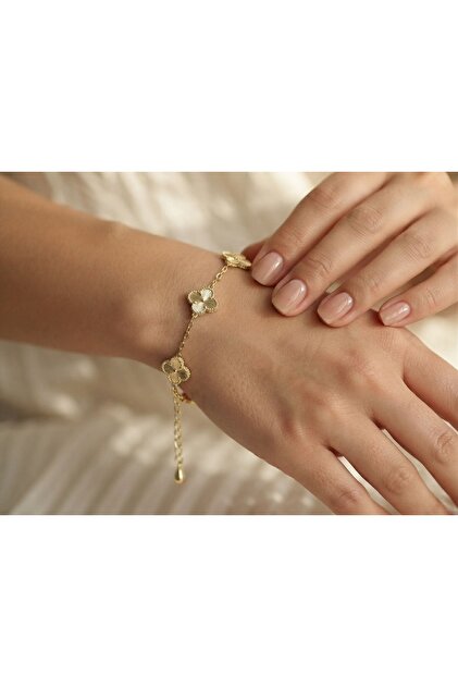 Gold Renk Yonca Tasarımlı Bileklik