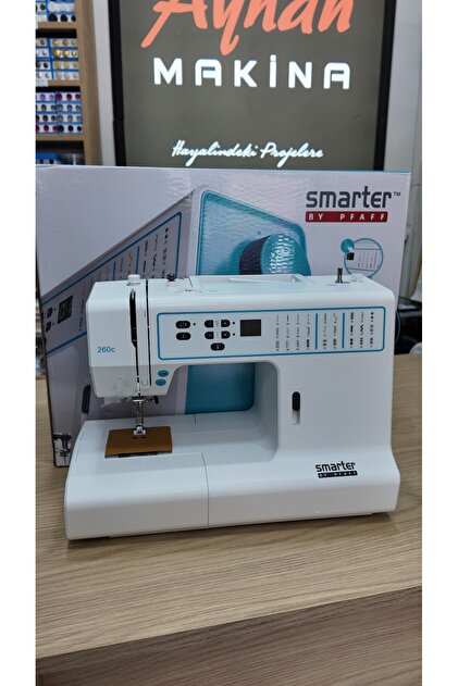 Pfaff SMARTER 260C (DİKİŞ SETİ, SİYAH BEYAZ 5000 METRE İPLİK VE İP