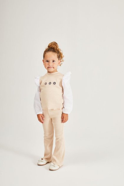 Girl's Knitwear Set – Ecru Top & Flower Embroidery Detail