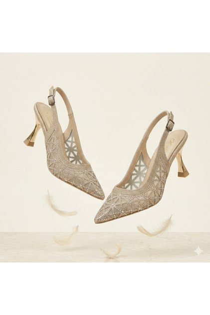 (Öz Maçan) Women's Closed-Toe Heeled Shoes with Drop Stone Detail Gold