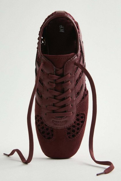 Crochet-look trainers