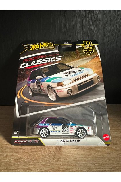 Premium Mazda 323 Gtr