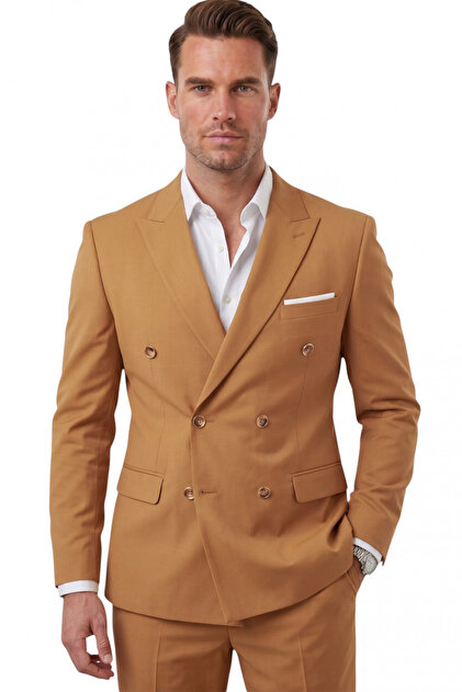 Costum bărbătesc din Lycra, croială italiană, colecția Camel Premium, cu două rânduri de nasturi 2600643