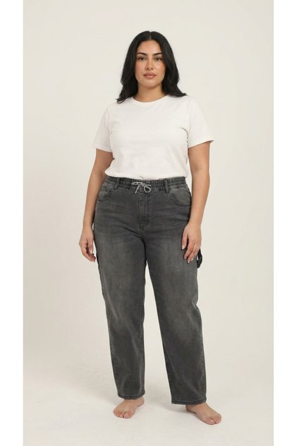 Plus Size Elastic Waist Pocketed Lycra Denim Mom Cut Women's Trousers