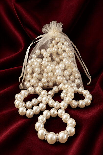 12 Premium Detailed Ringed Napkin Rings with Cream Pearls