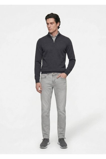 Pantaloni gri, drepti, slim fit, din denim, amestec de bumbac