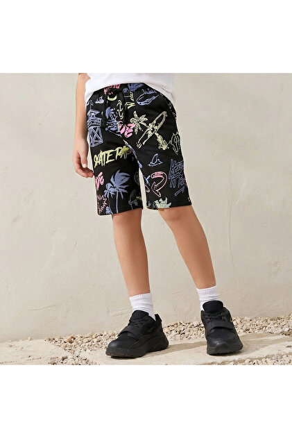 Drawstring Waist Shorts with Graphic Print