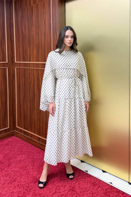 Rochie cu imprimeu buline și pelerină 32-2889