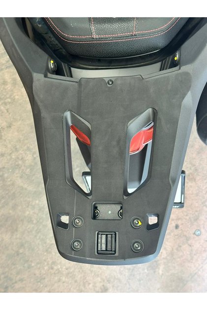 Honda Forza 250 Uyumlu Arka Çanta Altı Ses Kesici ve Titreşim Önleyici Ped ( EVA SÜNGER )