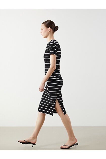 Crew Neck Striped Bodycon Dress