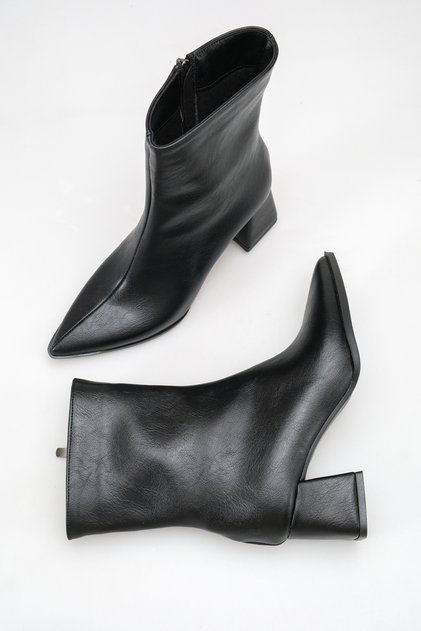 Black Leather Women's Heeled Boots Pointed Toe 6 cm Thick Heel Side Zipper