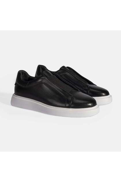 Black Men's Leather Casual Shoes with Rubber Detail