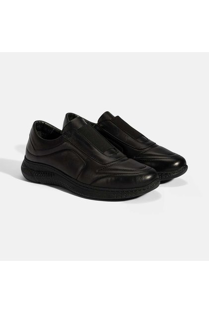 Women's Black Elastic Leather Sports Shoes